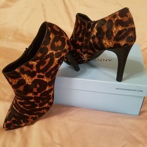 Antonio Melani Carlin Booties - Cheetah